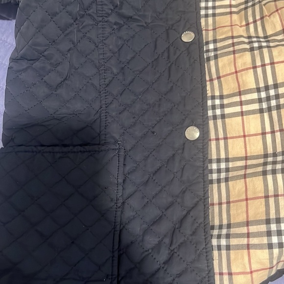 It's a nice coat! - Picture 5 of 5